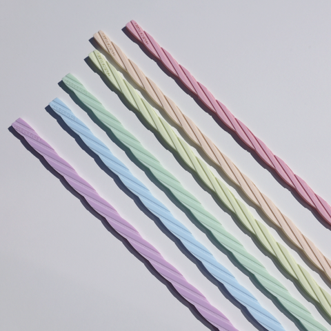PASTEL LICORICE STICK STIRRERS