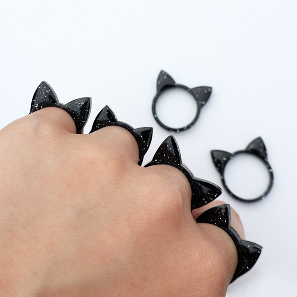 BLACK ANIMAL EAR RINGS
