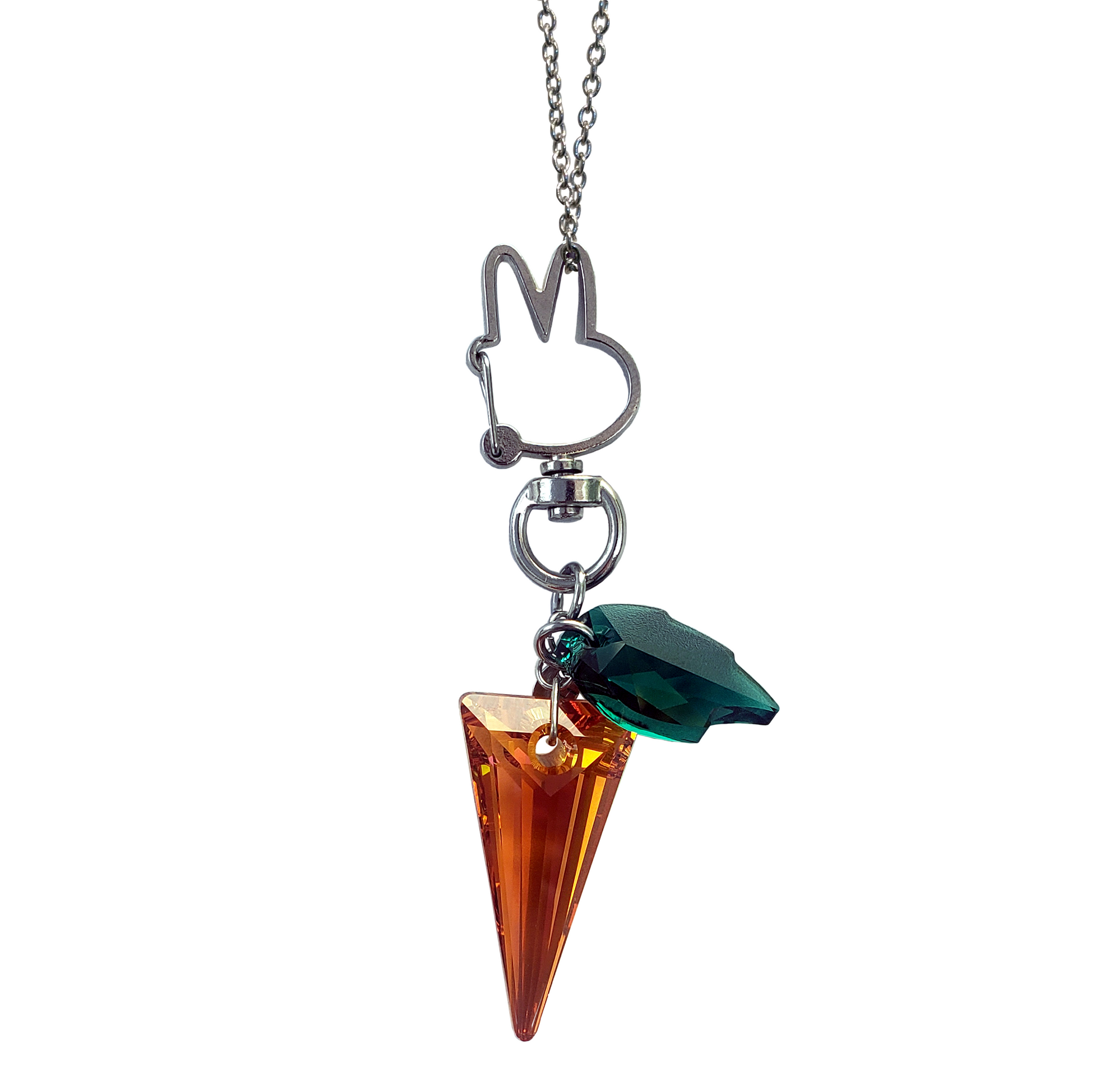 BUGS CRYSTAL CARROT NECKLACE | ACCESSORY